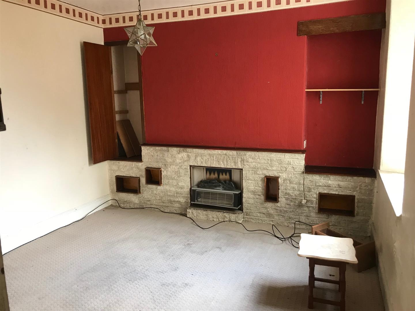 SITTING ROOM